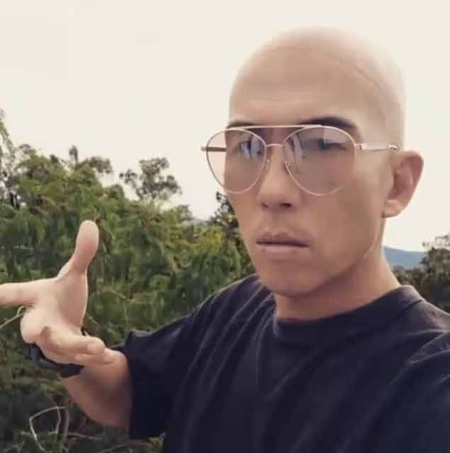 TVB男星撞臉大S二婚老公,自曝收到大量祝福,笑言妻子另有其人