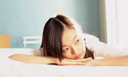我是個未經床事的女人,第一次見他,就幻想著睡了他