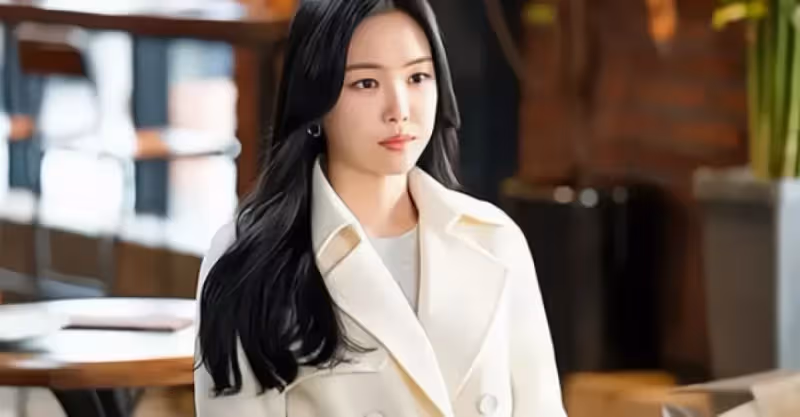閨蜜未婚先孕借錢打胎，我用老公手機給她，收到回復，我婚姻結束