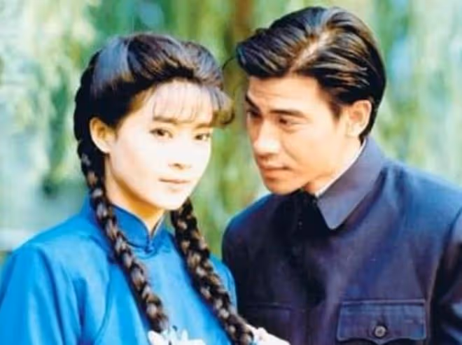 俞小凡18歲女兒戀情曝光,翁家明直言很抗拒:見她男友可能會尷尬