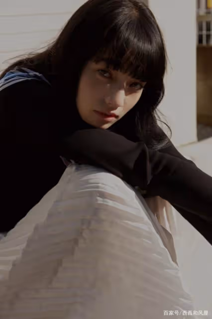 菅田將暉不願小松菜奈離開自己的視線，明星也會為愛煩惱