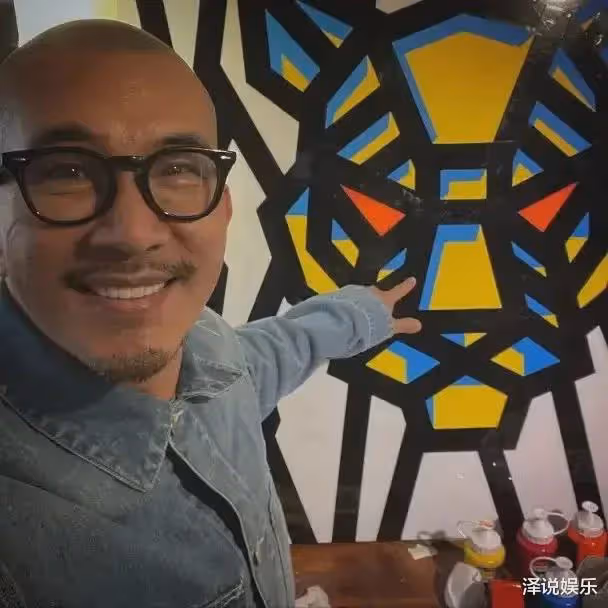 大s母親氣到吃降壓藥,女兒新任丈夫舉動很媽寶,意外曝出與汪小菲結婚內情