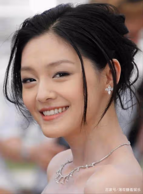 官宣!大s閃婚53歲韓星具俊曄,戀愛過程封神,採訪透露結婚事宜