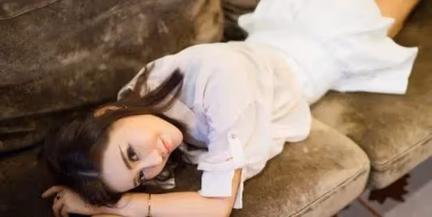 夫妻生活和諧得快要溢出來,直到老公逼我70歲的老爸做保安……