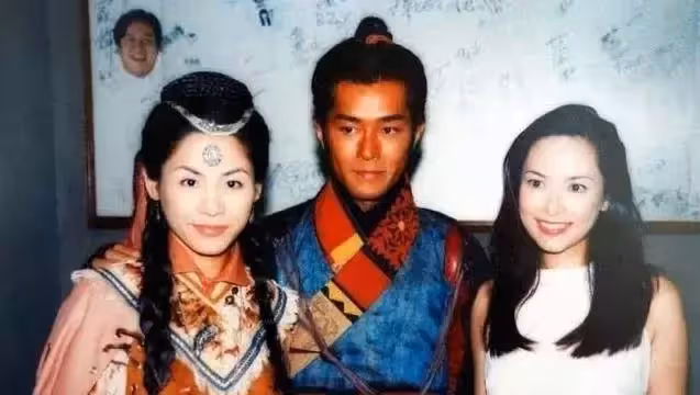 「港姐冠軍」郭羨妮,力排眾議下嫁「農村窮小夥」自掏腰包買房,10年婚姻時光印證:不後悔當初的選擇