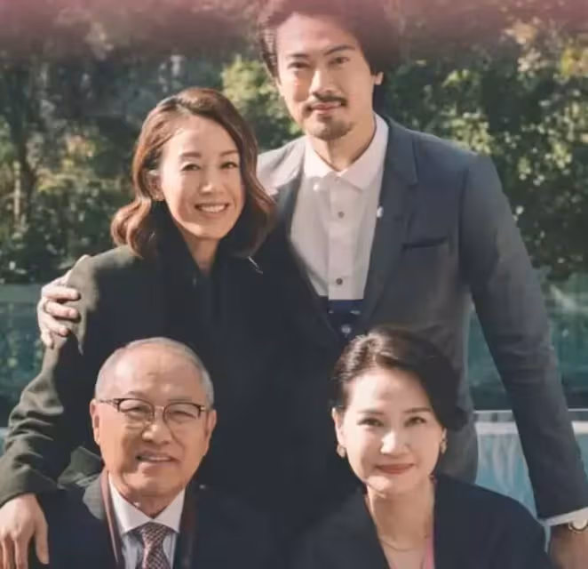 溫兆倫前女友宣布全面復出!哭訴曾被未婚夫背叛,息影后生活十分艱辛,53歲單身沒兒女