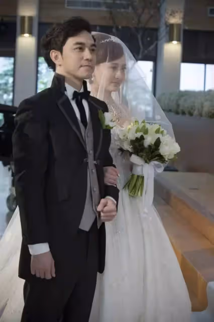瓊瑤女神陳德容,因婚後無子失婚,2年後現況曝光,化身工作狂不忘盡孝:為母當廚娘