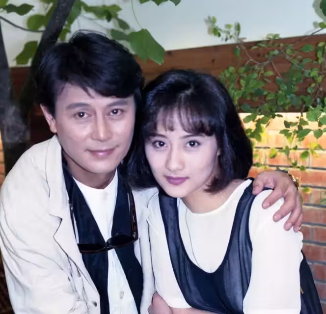 瓊瑤女神陳德容,因婚後無子失婚,2年後現況曝光,化身工作狂不忘盡孝:為母當廚娘