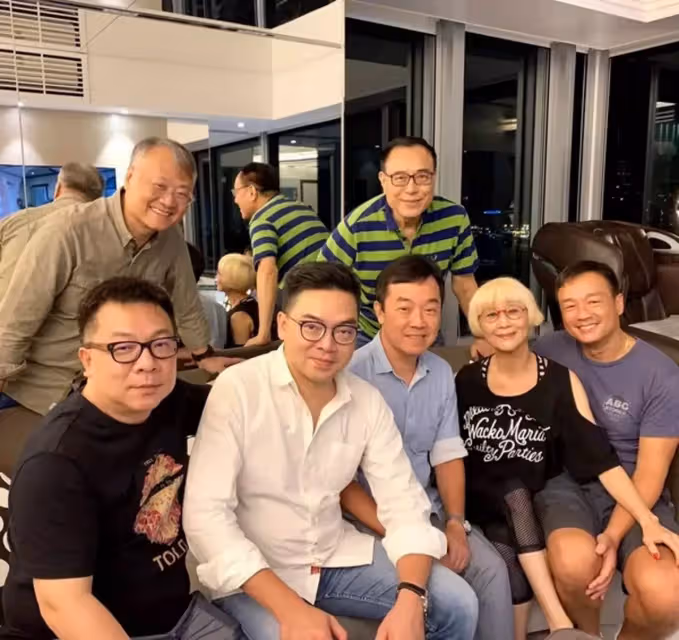 不靠男人《開心鬼》女星離婚靠自己賺上億身家,獨享270度全海景,嫁女霸氣贈2千萬嫁妝,黃色法拉利超搶眼