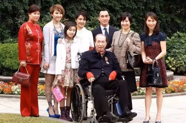 豪門清流!賭王大王麼女「只拿母生前住宅」置身事外 廣做公益「最常到院探望父」靠自己打天下
