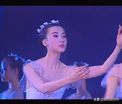 51歲蕭薔「凍齡美貌」榮登英國媒體 多年茹素「練瑜珈10年」維持45公斤少女身材
