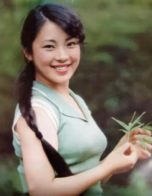 為娶利智拋棄妻女!李連杰大女兒「3歲時父母離婚」在陰影里長大 「不相信愛情」33歲仍單身未婚
