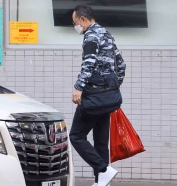 78歲羅樂林確診後沒住院,在家隔離10天即現身鬧市,稱隨時能復工