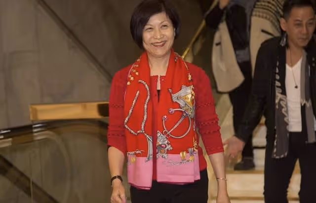 73歲老戲骨嘆TVB人才流失嚴重,對曾勵珍心生感激:她會主動加薪