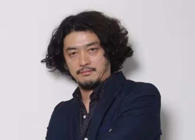 日娛再曝性醜聞!51歲男星被指控騷擾潛規則,本人稱只給妻子道歉