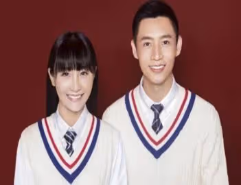 有種秀恩愛「結婚照」叫唐嫣，別人都老老實實，她卻和別人不一樣