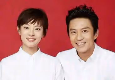 有種秀恩愛「結婚照」叫唐嫣，別人都老老實實，她卻和別人不一樣