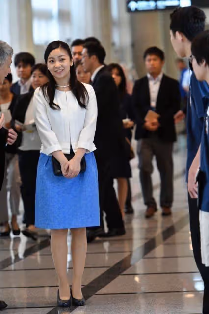 日本皇室最美公主佳子的私服寫真28枚收藏版都在這裡,別再到處找