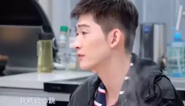 張翰分享戀愛後感言，稱睡醒看到她就會心跳加速！