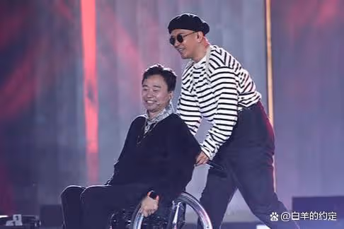 具俊曄有多慘,搭檔遇車禍導致團隊解散,被迫到東大門賣衣服為生