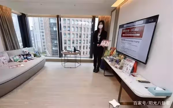 大S再婚後變賢妻,為老公具俊曄安排高檔酒店,貼心給記者送冷飲