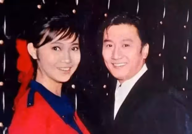 74歲蕭芳芳美過張曼玉,歷經兩段感情,被譽「最難忘前任」:女人的一生無需依靠男人