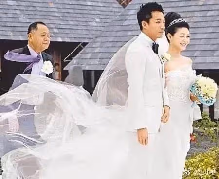 離婚106天後,大S選擇「網戀」閃婚,網友:不靠譜,離譜!