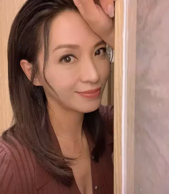 恭喜！TVB花旦陳煒與男友下月低調結婚，不邀親友出席婚禮
