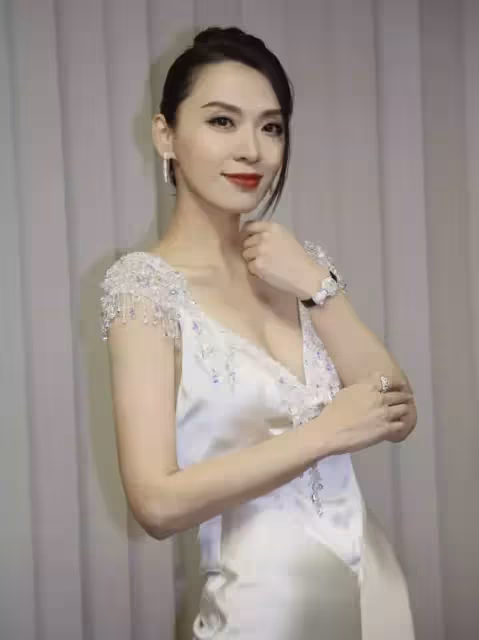 恭喜!TVB花旦陳煒與男友下月低調結婚,不邀親友出席婚禮