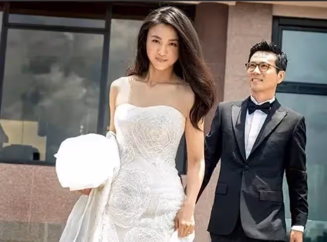 湯唯嫁給韓國導演,花13.5億買480平地皮,婆婆:做我們家的兒媳