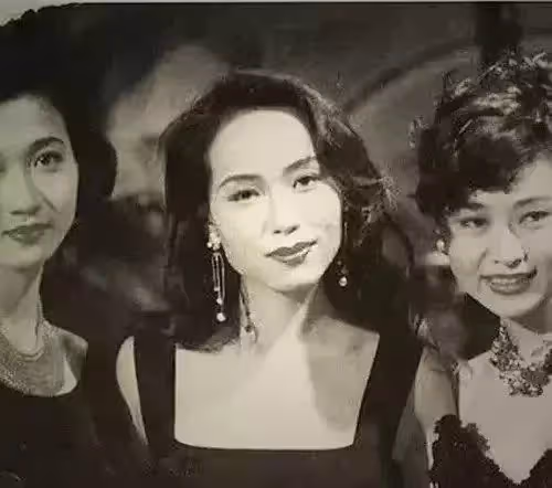 三度封后!58歲資深女星「結婚33年無子女」 老公出軌8次「至今堅持不離婚」與老公日常秀恩愛