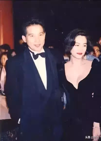 優雅老去!67歲林青霞「大膽曬照」直面皺紋 面對衰老「一點不遮掩」氣質風姿不減當年