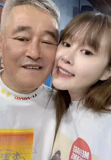 球球哭訴趙本山不接受未婚夫,還派人逼其離開,男方失聯已有三天