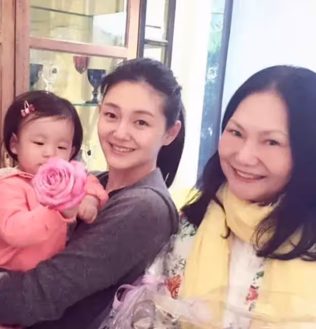 大S結婚,S媽血壓升高吃藥,兩人即將奔現,結尾3個千萬要記牢!