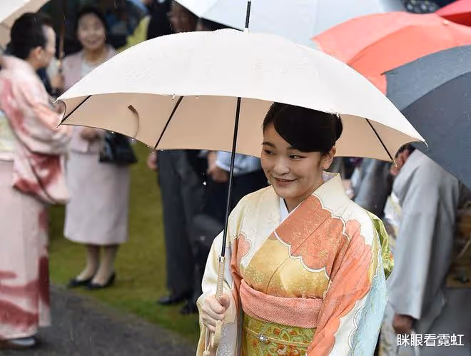 放棄1.5億陪嫁金下嫁小室圭,是真子公主最精明的「算計」
