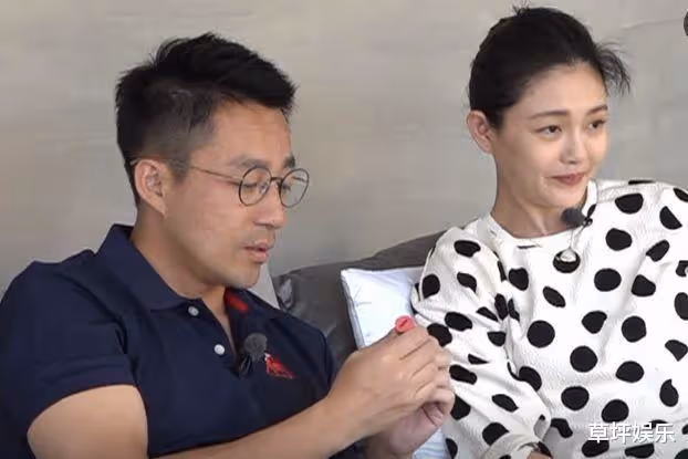 大S閃婚曾經的初戀,這樣的速度讓人驚訝,有誰注意到前夫哥的態度