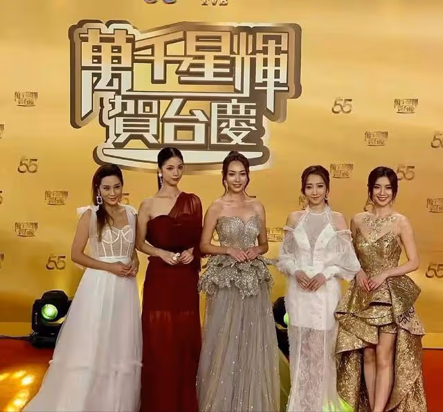 好男人！TVB小生陳山聰為老婆慶生而缺席台慶，一家三口畫面溫馨