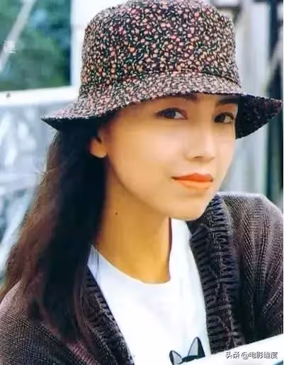 越挫越勇!她義無反顧愛上人夫「男方卻害她身敗名裂」 投資失利傾家盪產「今翻身再創巔峰」56歲保持單身