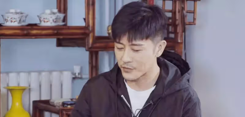 《我喜歡你》林雨申戲裡戲外反差大，被趙露思懟還不會反擊？_路晉_壓力_劇中