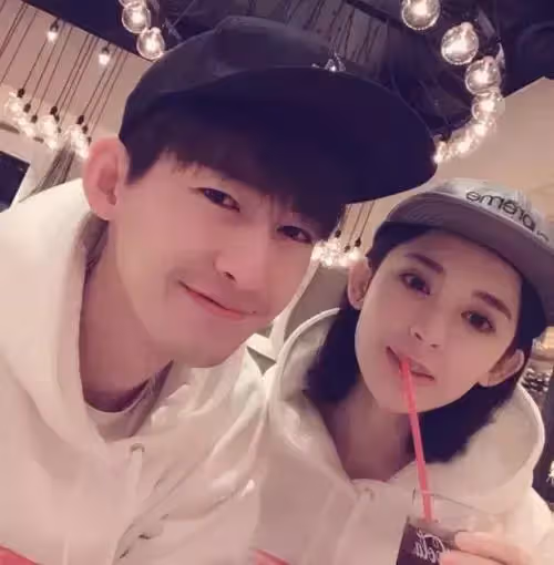 張翰10年談兩個女友被認為花心，在新綜藝節目中公開自己初戀故事