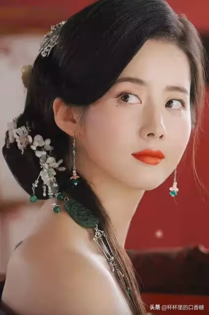 10位女星演第一花魁！袁冰妍妖媚、劉詩詩清純，趙麗穎造型被嫌丑