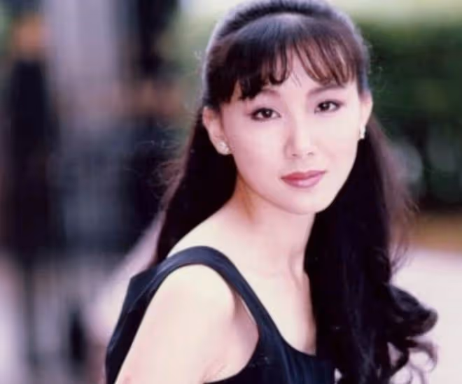 53歲蕭薔公開戀情!不會結婚生娃隨緣,曾澄清緋聞百分之99.9假的