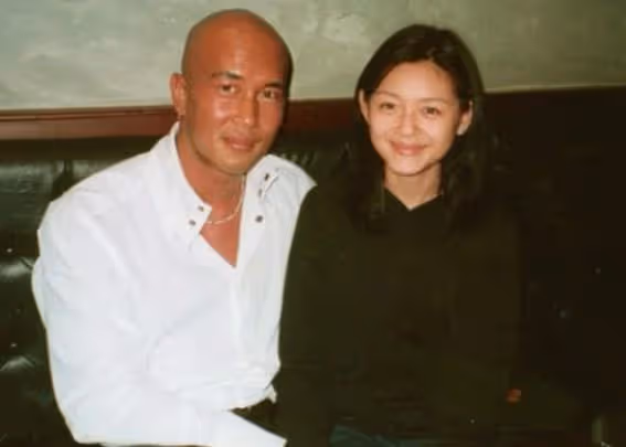 45歲不剝蝦的女強人，52歲不挑魚刺的媽寶男，大S和具俊曄真絕配