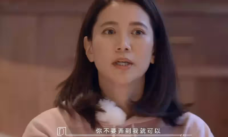 袁詠儀自曝有「強迫症」,與張智霖物品分開放,跟蹤兒子與女同學約會,網友:和普通家庭的父母無異