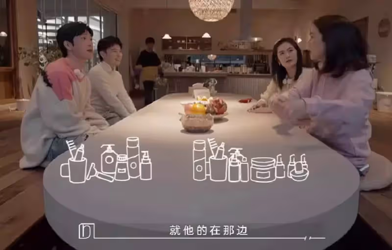 袁詠儀自曝有「強迫症」,與張智霖物品分開放,跟蹤兒子與女同學約會,網友:和普通家庭的父母無異
