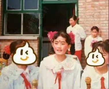 3歲的楊冪,4歲的熱巴,5歲的baby,6歲的趙麗穎,網友:7歲她「變化最大」