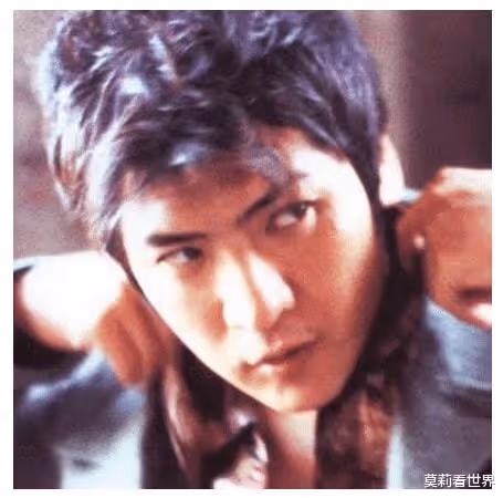 天海祐希-全日本女人最想嫁的人,54歲容顏似少女,驚艷眾人!