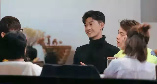 張翰新劇定檔,突破霸總再演軍人,綜藝電影電視劇並行誓要翻紅?