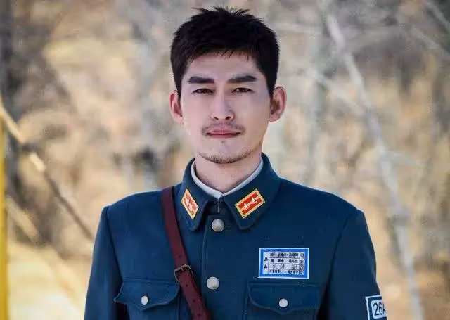 張翰新劇定檔,突破霸總再演軍人,綜藝電影電視劇並行誓要翻紅?