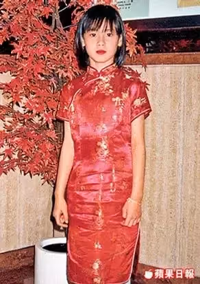 不被豪門接受?梁洛施「單身母親撫養」渴望父愛 與大22歲李澤楷生三子:我很孤獨